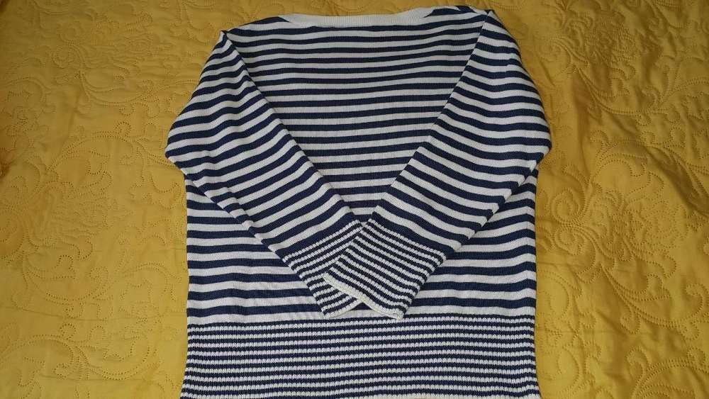 Sweterek damski, rozm. 38.