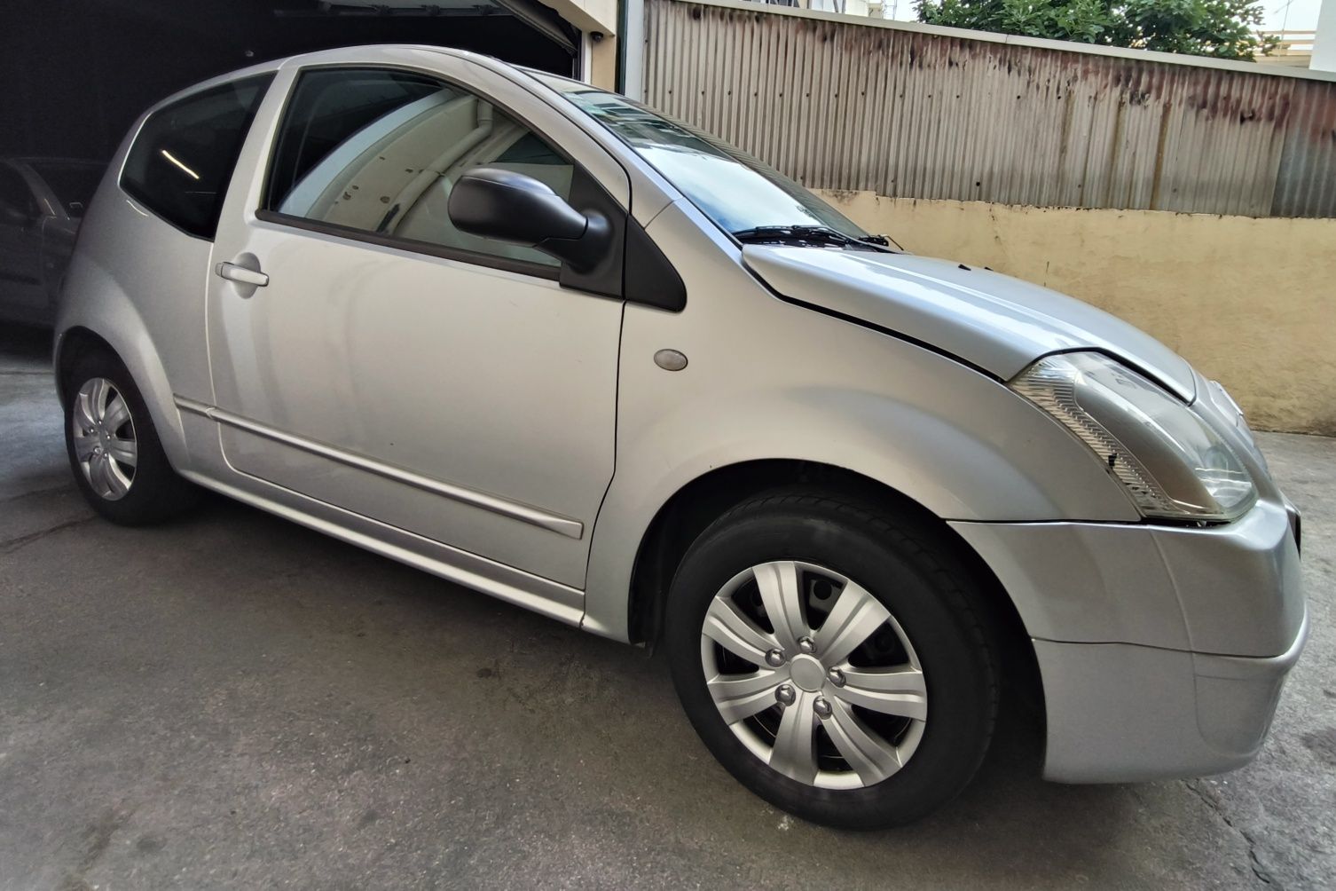 Citroen C2 1.1 BlueMotion ano 2005