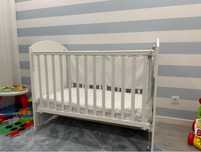 Cama de grandes branca da zippy