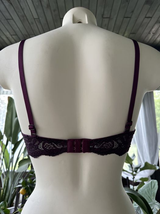 Biustonosz Amethyst r. 75A,70B,80B,85C,70D,75D (86)