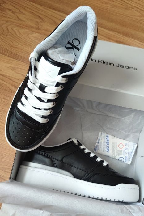 Calvin Klein Alondra Casual Lace Up Sneakers