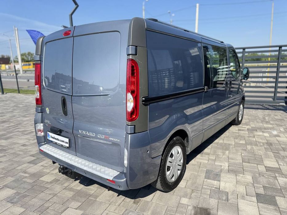 Opel Vivaro 2014 freshauto