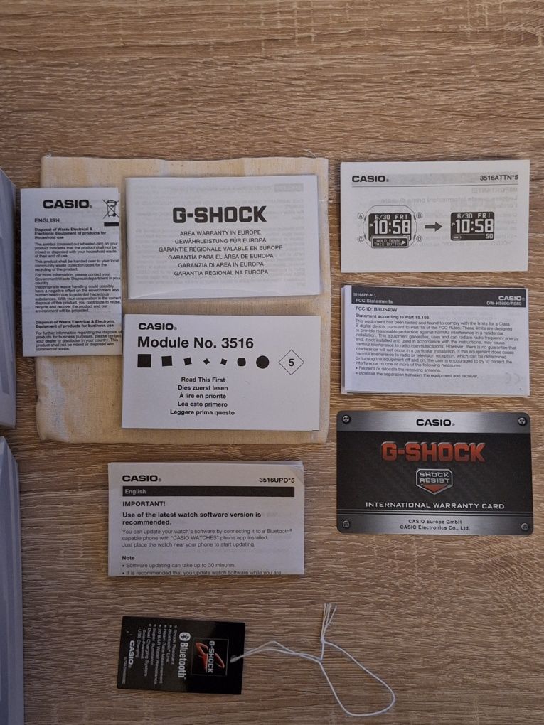 CASIO G-Shock G-Squad DW-H5600 -2ER