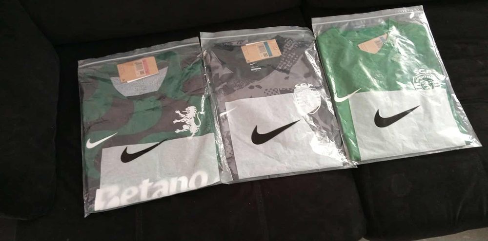 T-shirt futebol 20€