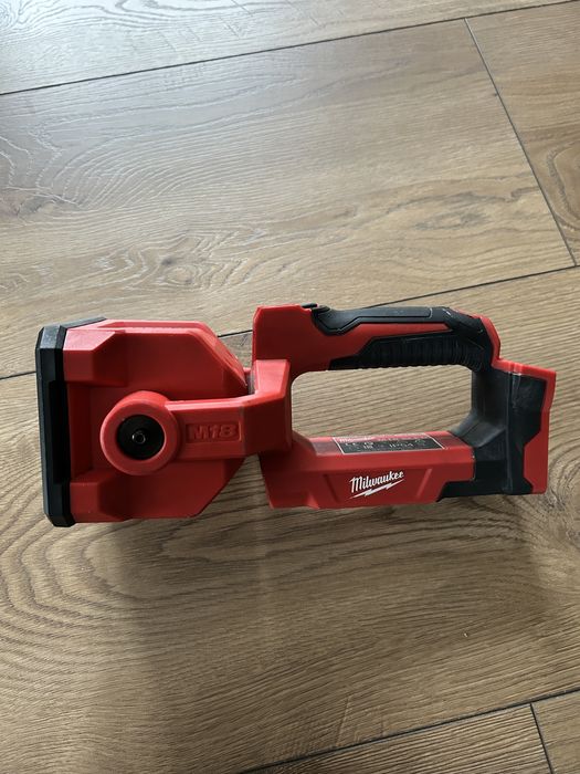 Milwaukee reflektor LED