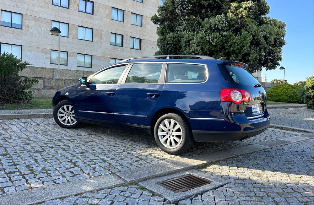 Volkswagen Passat 1.6 FSI - Nacional