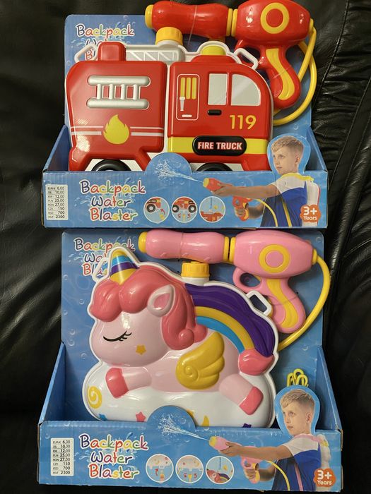 Рюкзак з водяним пістолетом - помпою (пожежник, єдиноріг)