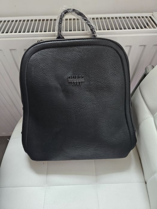 Plecak czarny guesa