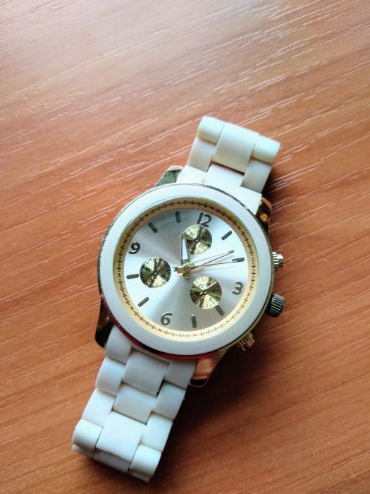 Zegarek New Yorker złoto kremowy