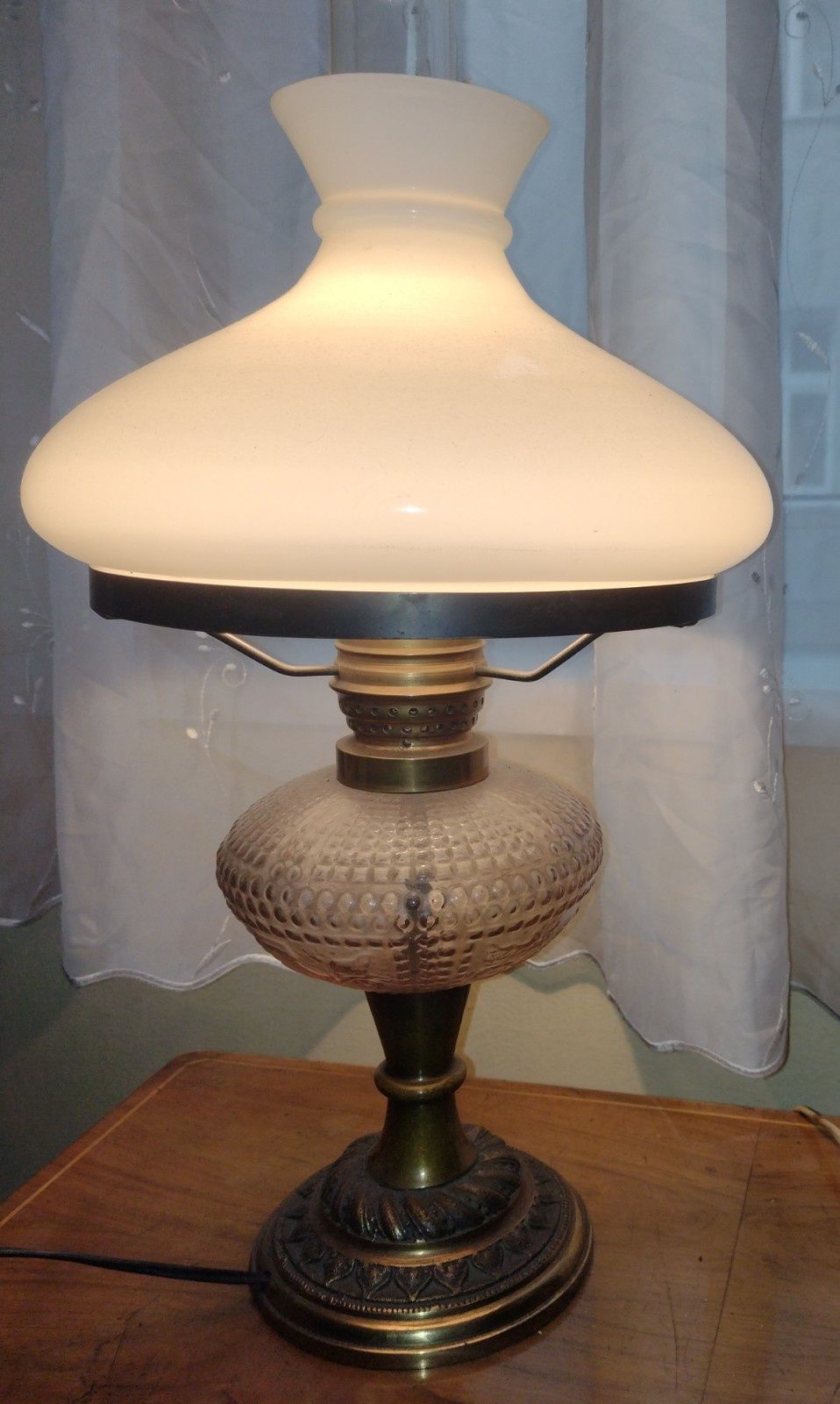 Kolekcjonerska mosiężna lampa gabinetowa