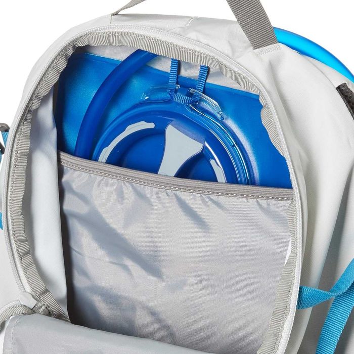 Mochila Camelbak Cloudwalker 18 litros + reservatório crux 2,5 litros