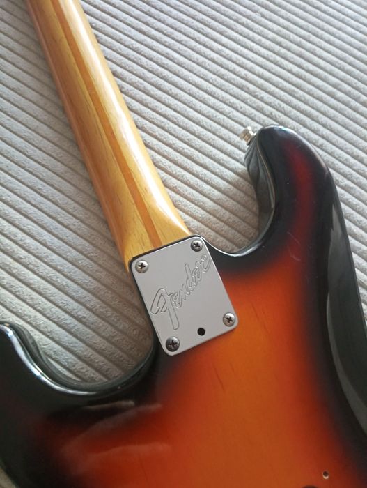 Fender Stratocaster Deluxe 1997