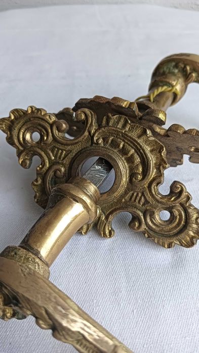 Stary komplet do drzwi - kłami + szyldy . Mosiądz