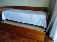 cama solteiro com gavetao  e colchão - madeira - Como nova