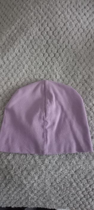 Шапочка на девочку демисезонная размер 52-54.