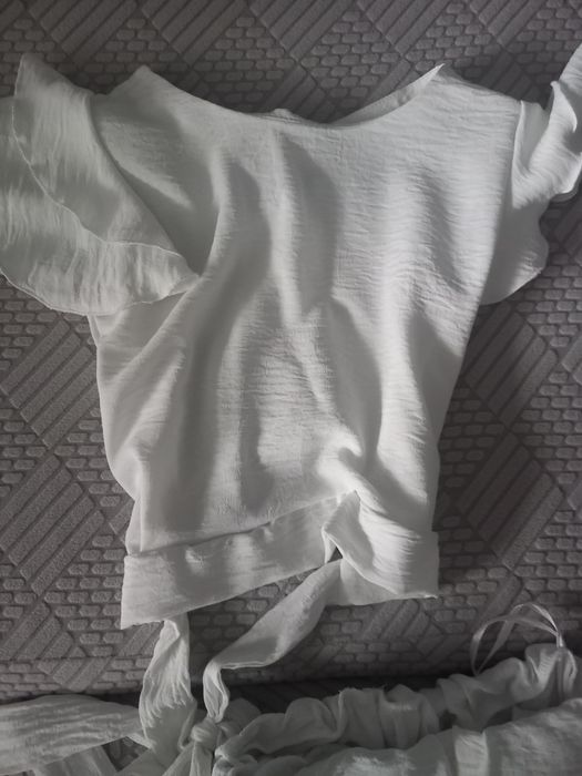 Biały letni dziewczęcy komplet 134