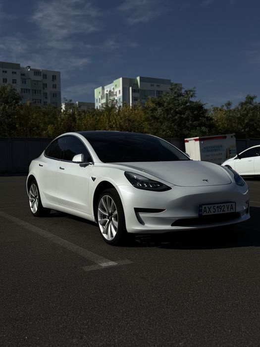 Tesla Model 3 Long Range Dual Motor