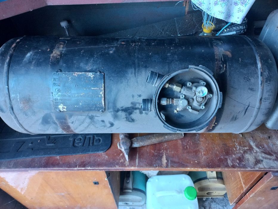 Продам газовый балон 50 лит.