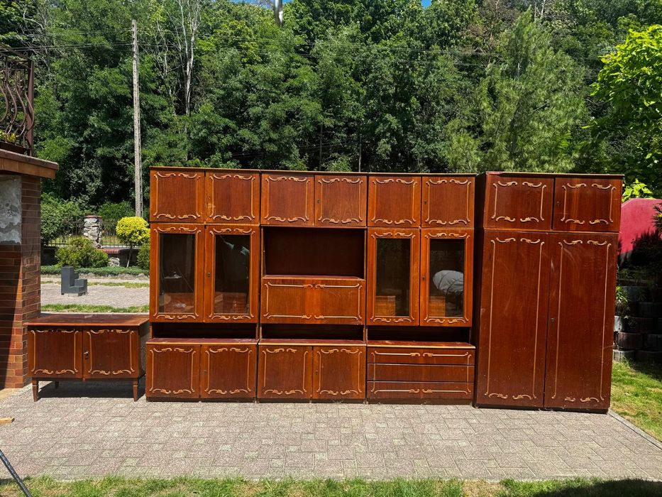 Meblościanka zabytkowa