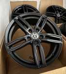 Nowe alufelgi Vw 17” 5x112 Golf Jetta Sharan Touran Touareg Sharan