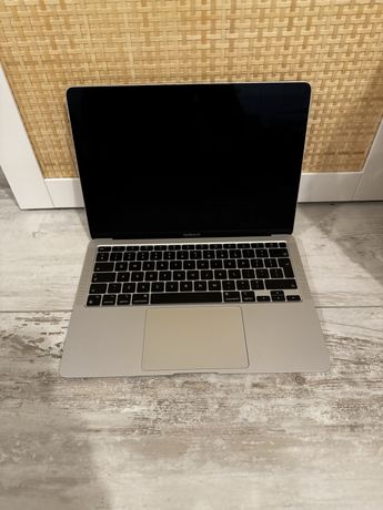 Macbook air M1 a2337 Silver 8/256