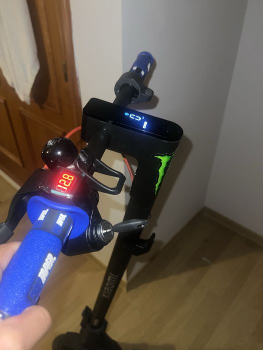 Xiaomi 5 electric scooter