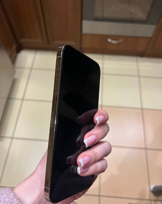 Телефон айфон 13 про макс на 256 гб