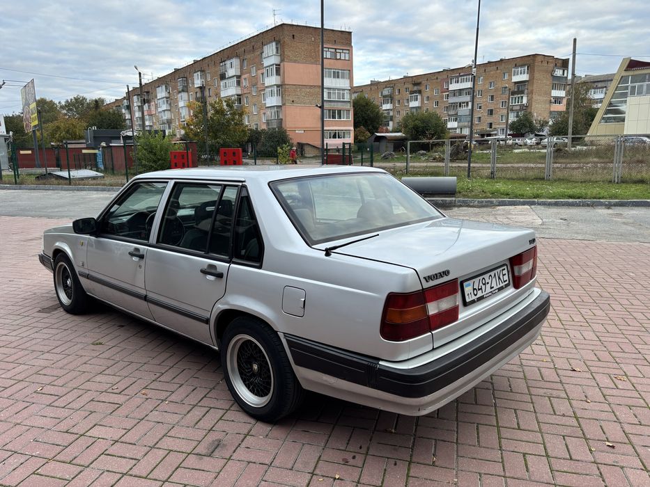 Продам Volvo 940 2.3 turbo(турбо) 1992 год выпуска,сел и полетел.