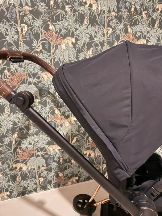 Cybex Mios 3.0 Rose Gold z tapicerką Sepia Black i dodatkami
