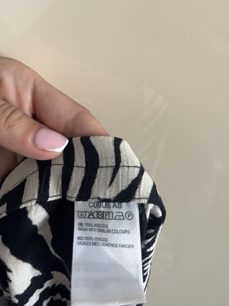 krótkie,spodenki,zebra,cubus,rozmiar xs