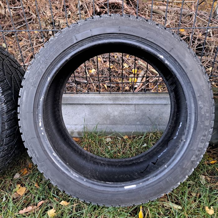 2 opony zimowe 245/40 R18 Kormoran SNOW super stan