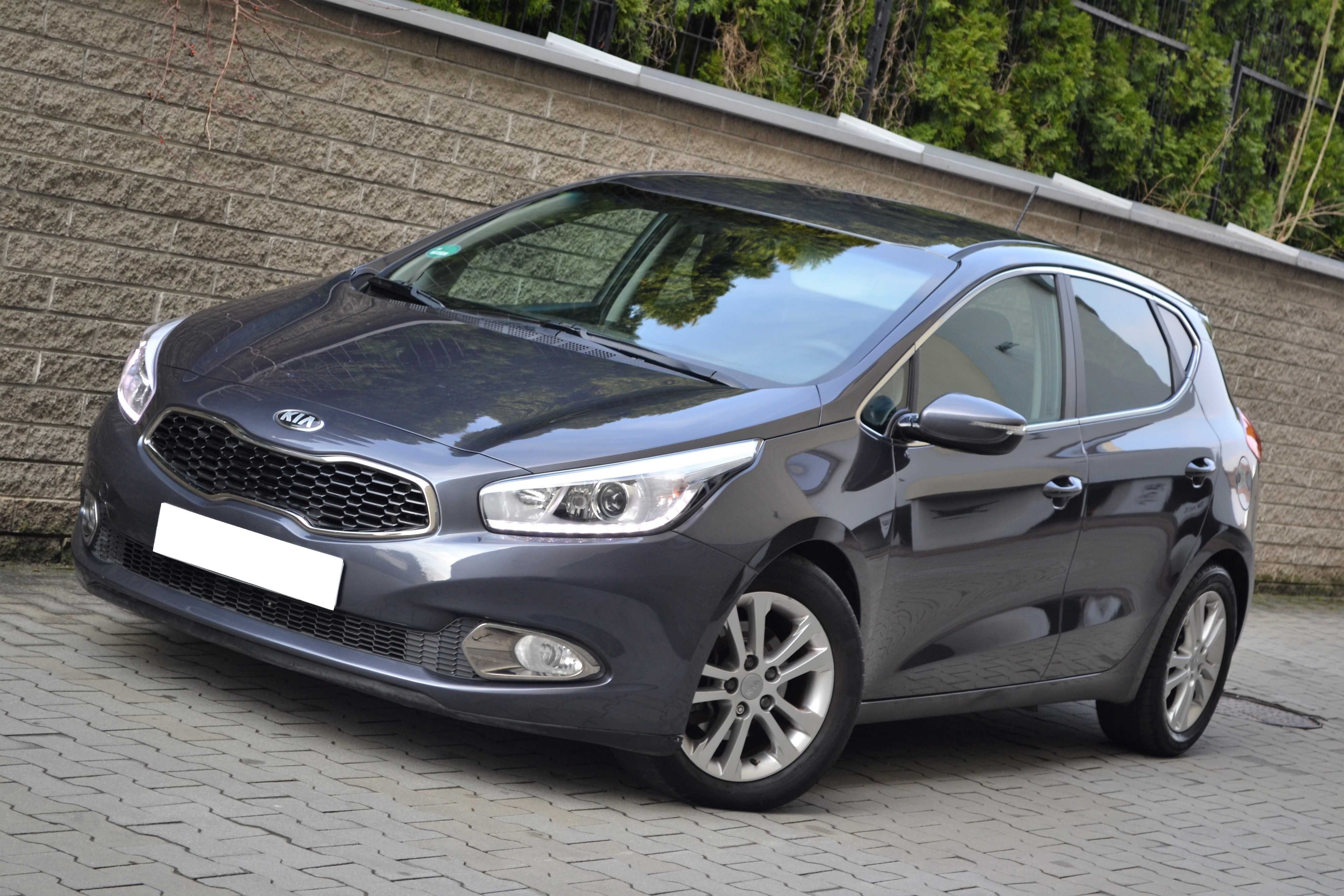 Kia Cee'd 1.6CRDI 110KM**Navi**Kamera cofania**LED**Climatronic