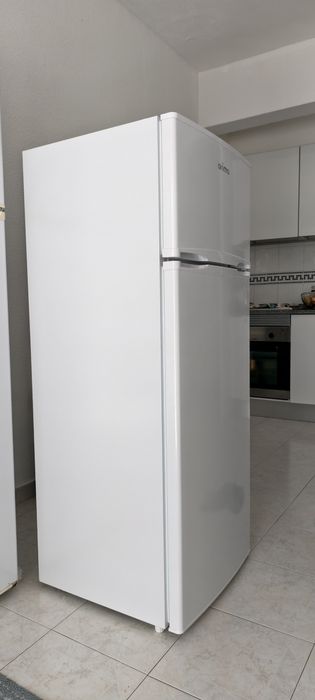 Frigorífico 2 Portas Com Congelador Orima (Como nova)