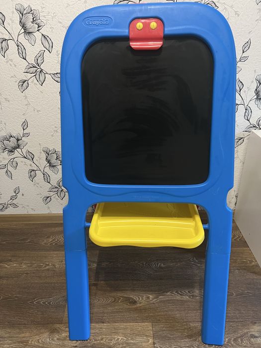 Продам мольберд в нормальному стані