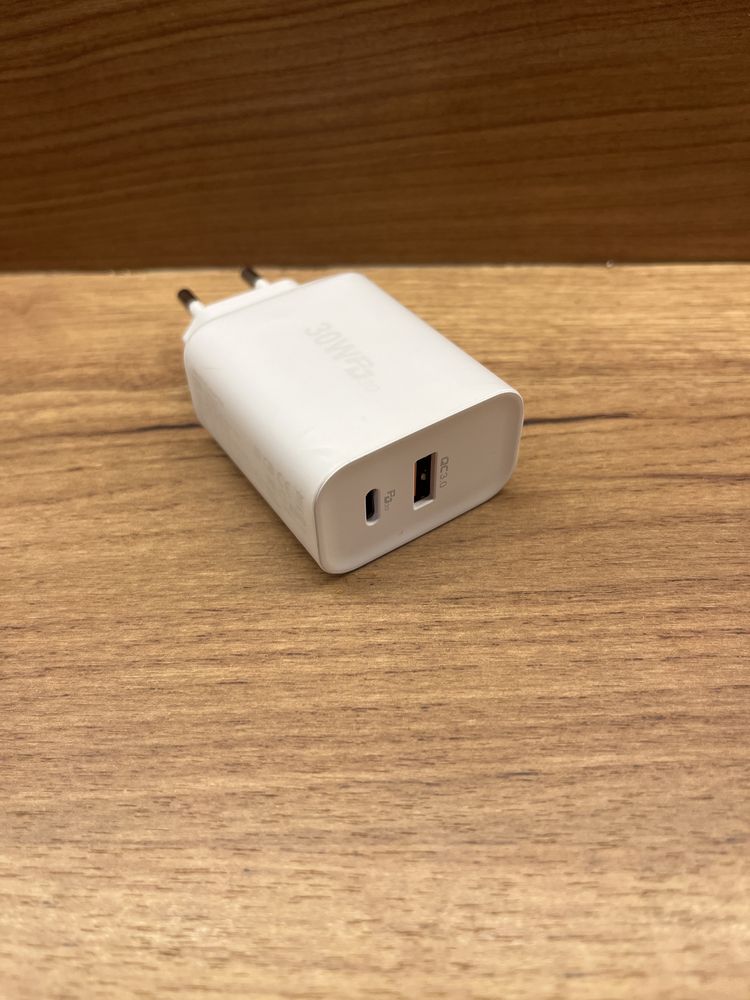 Ładowarka USB / USB C 30W