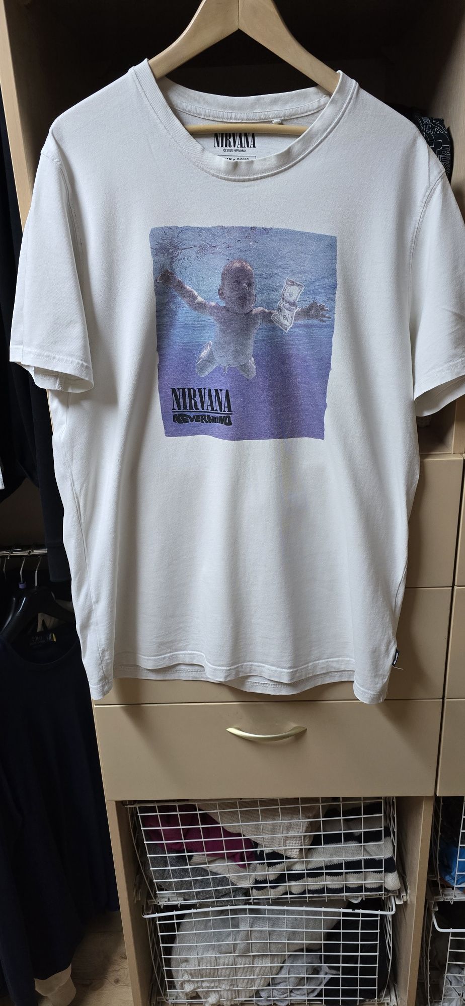Kultowa koszulka zespołu Nirvana r. XL