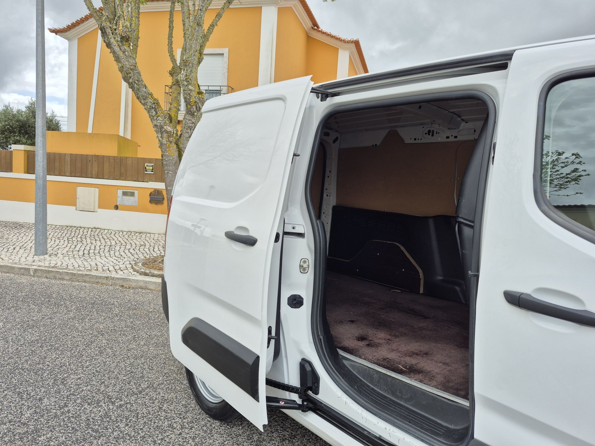 Peugeot Partner LONGA - 120.000KM | GARANTIA | 3LUG.