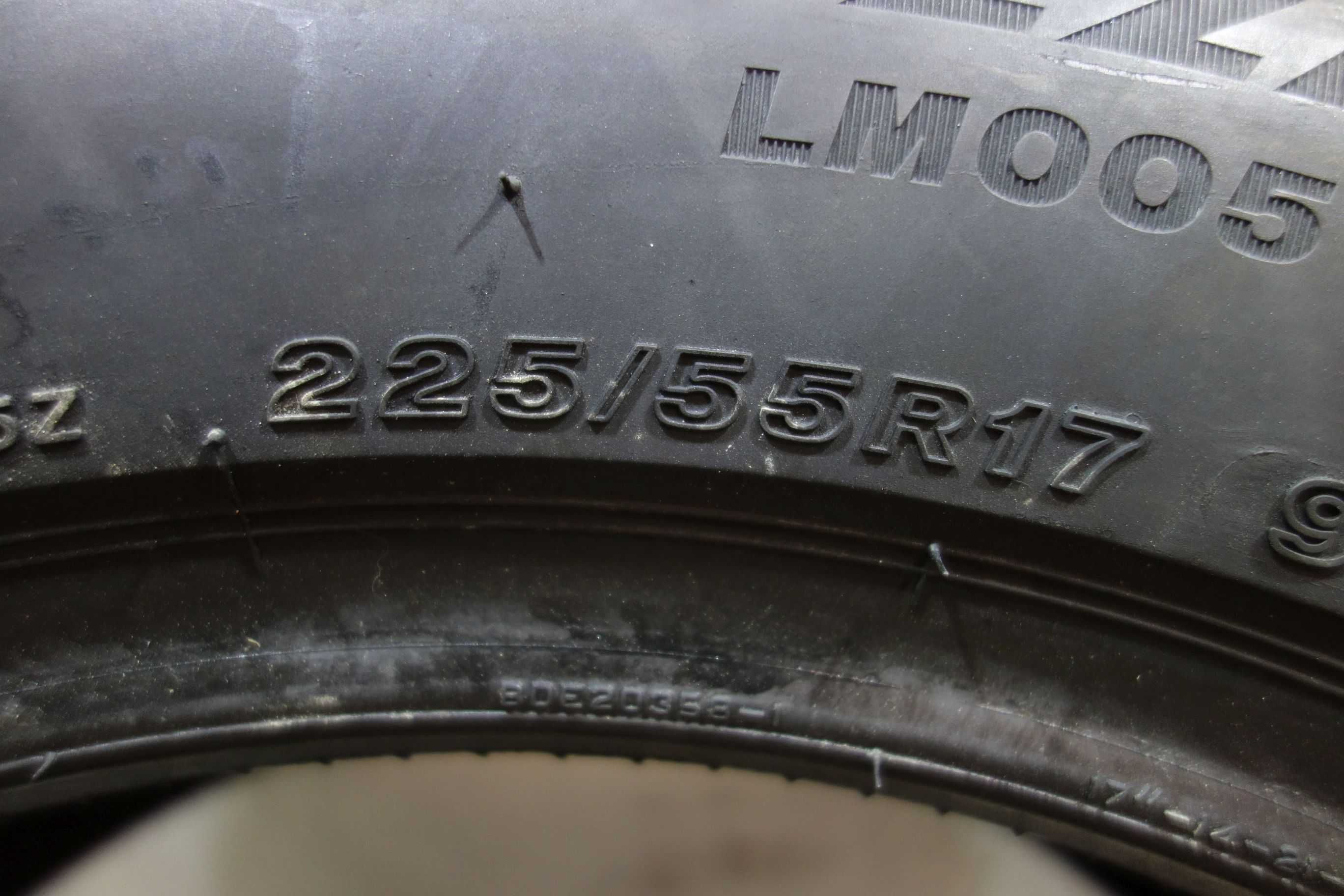 225/55R17 Opony zimowe używane Bridgestone Blizzak LM005 (G20)