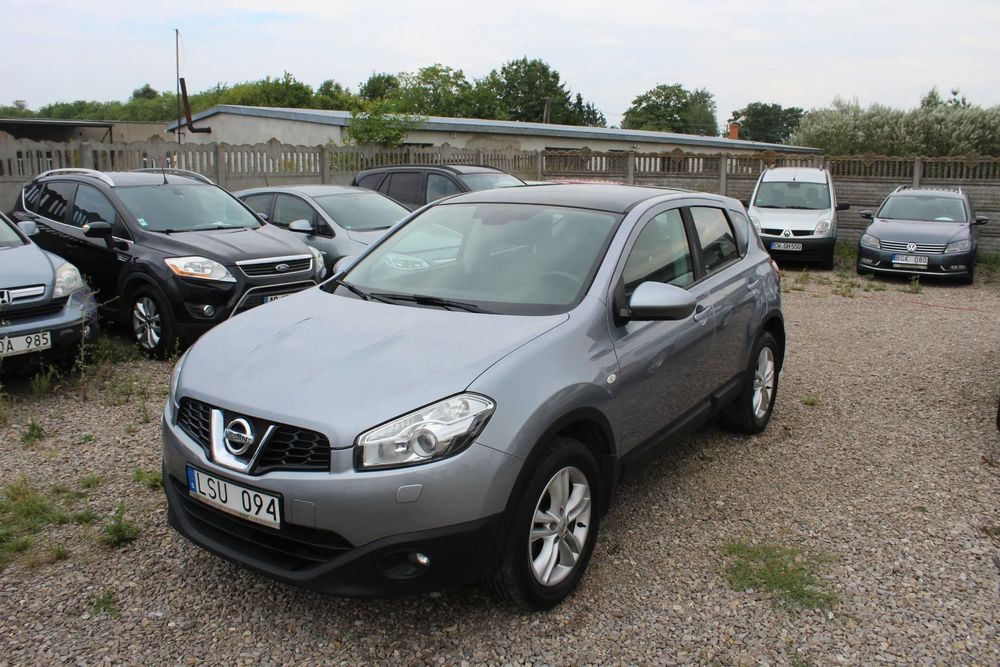 Nissan Qashqai Ładny Qashqai 1,6 i 117 KM ! Panorama ! Navi ! Alufelgi !
