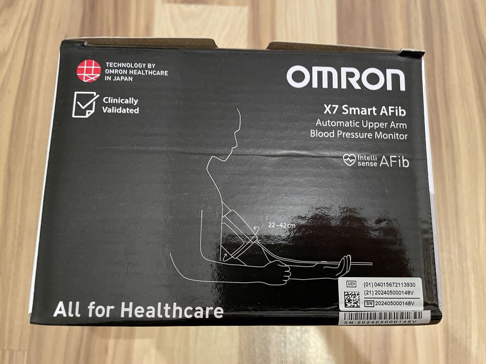 Ciśnieniomierz Omron X7 Smart AFib WALIDACJA KLINICZNA