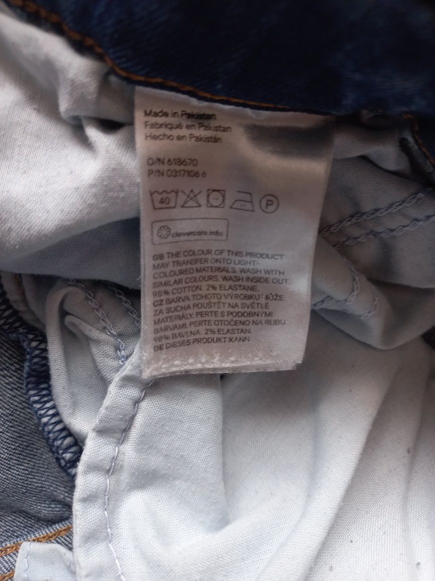 Spodnie jeansy z dziurami H&M