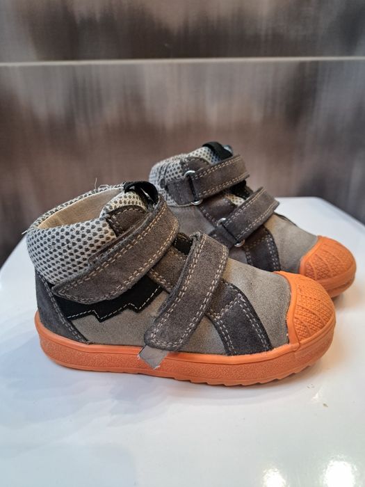 Buty chłopięce trzewiki jesienne na rzepy przejściowe Bartek rozmiar24