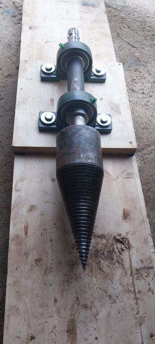 Fuso rachador de lenha