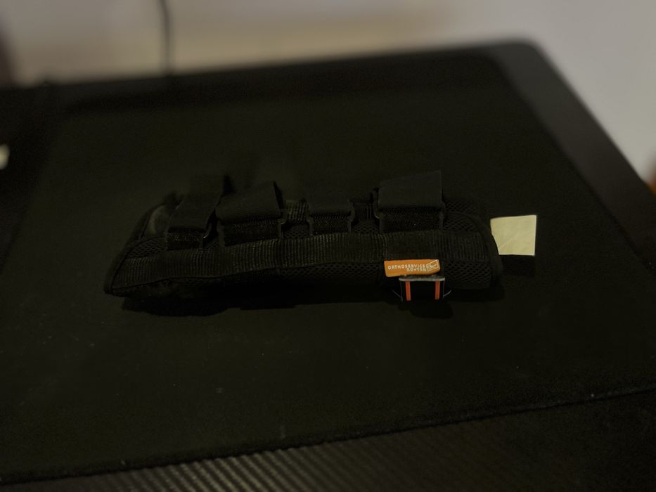 Ортез на променево-зап'ястковий суглоб, відкритий