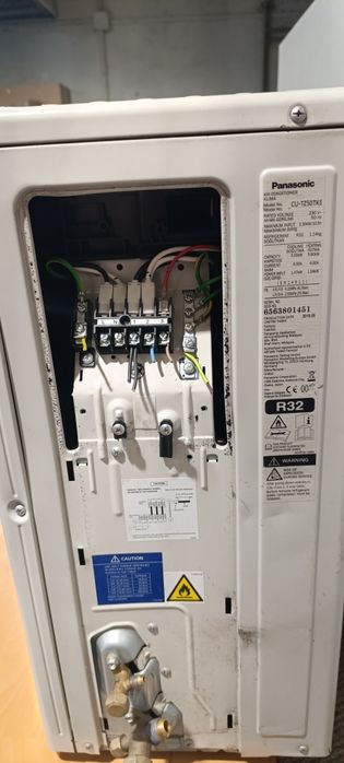 Klimatyzacja zewnętrzna Panasonic 5KW z funkcją grzania.
