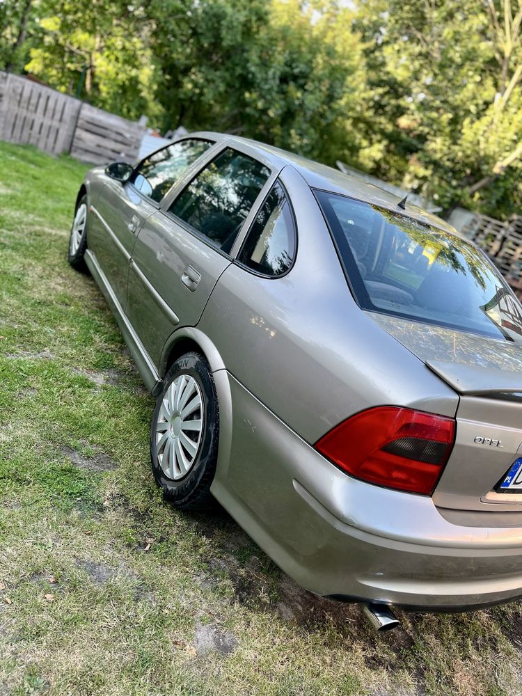 Opel Vectra B 1.6 16V