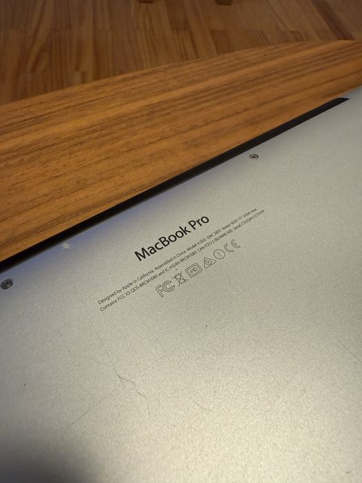 Macbook PRO late 2015 13” 16GB RAM, 500GB SSD