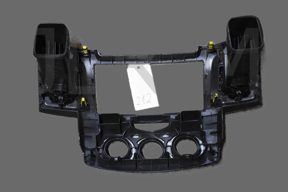 Toyota Hilux VII PICKUP 55670-0K012 kratka grill do klimatyzacji radio
