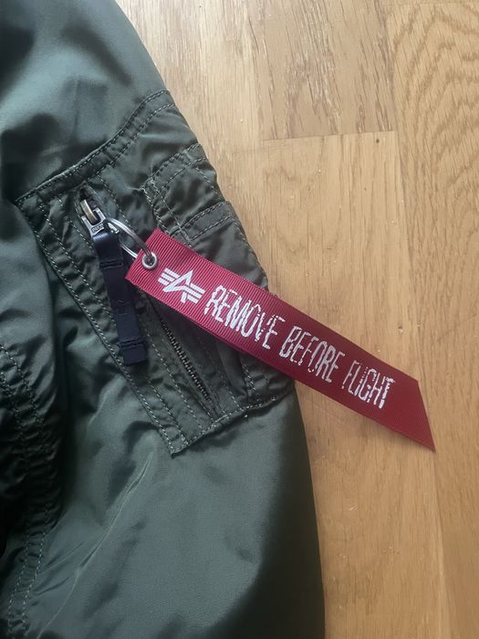Бомбер Alpha industries куртка з лентою