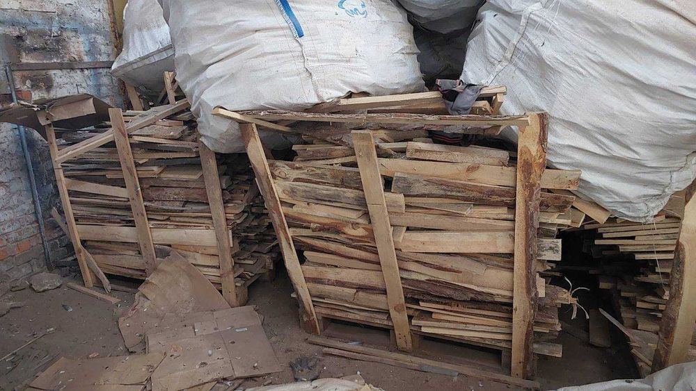 Соснові обрізки  900 грн/ складометр